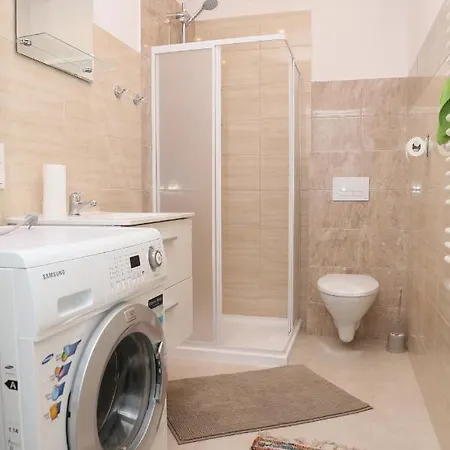 Gdanska Homestay Zyrardow