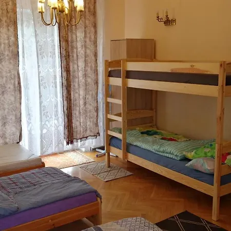 Tanie Mieszkanka Homestay