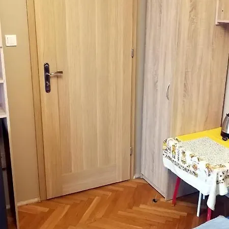 Gdanska בית אירוח *